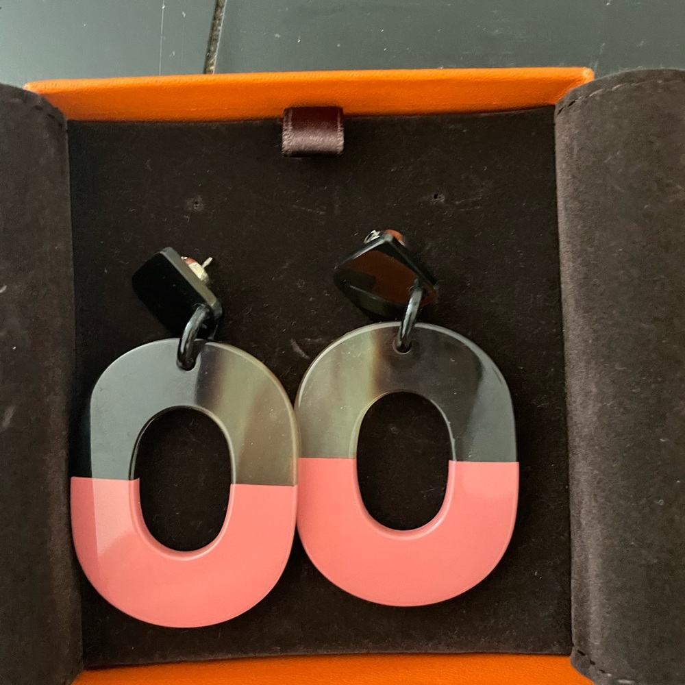 Hermes Isthme Lacquered Buffalo Horn Drop